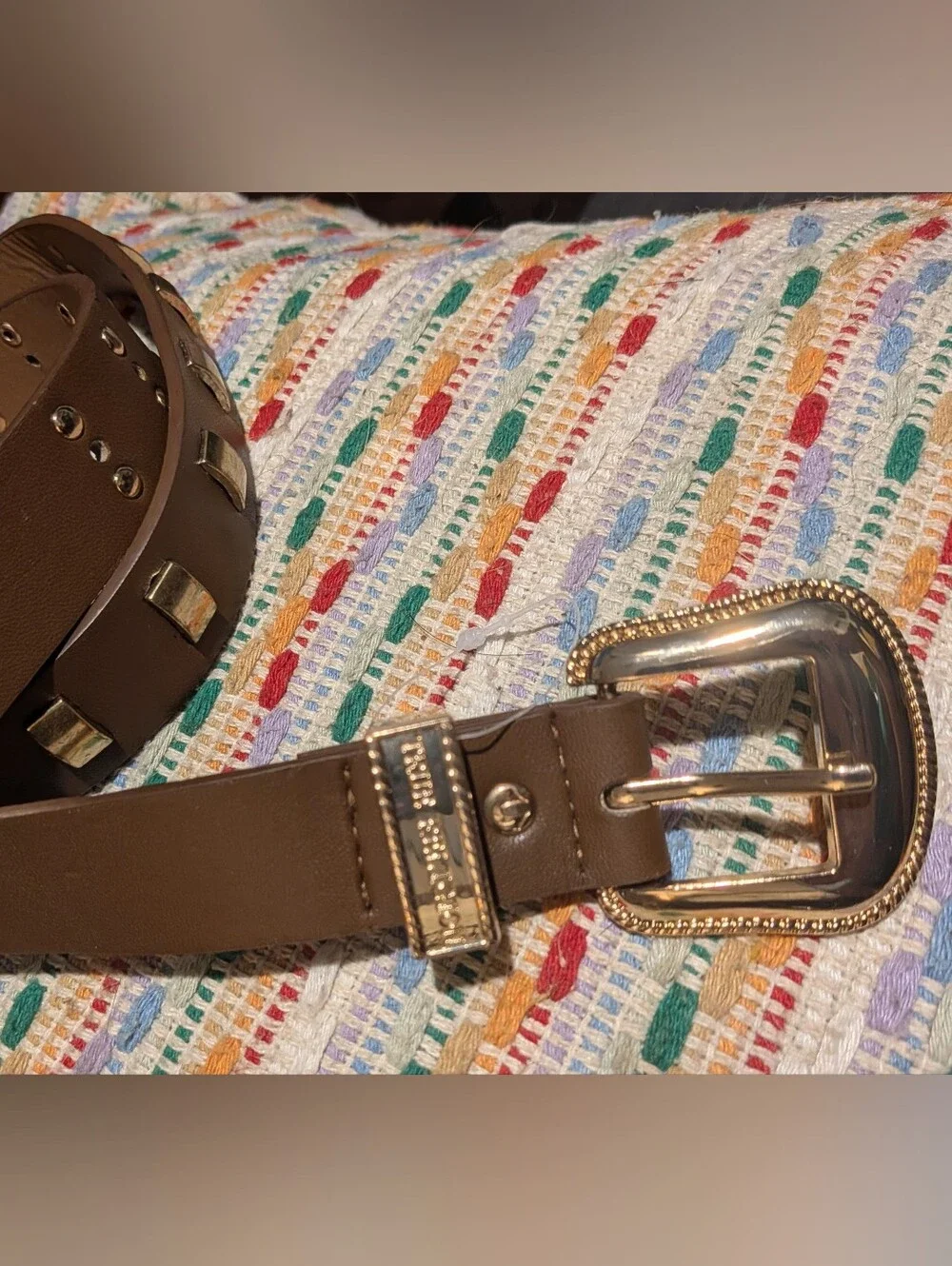 NWOT Women True Religion 1.125” Brown Belt Gold Square Studs and Buckle Size 36